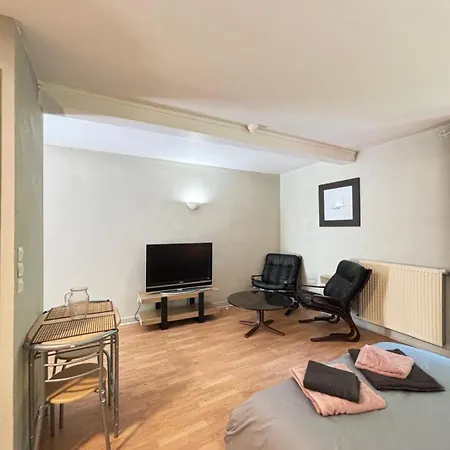 Joli Au Golf,wifi,parking